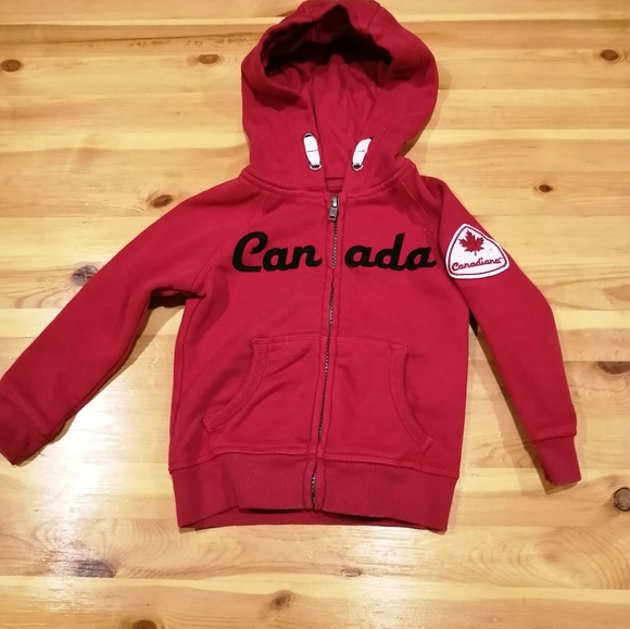 Canadian zip up hoodie - Picture 2 of 2